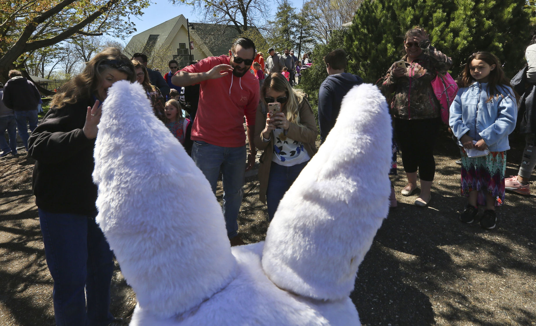 Critter_Egg_Hunt 25 4.20.19.JPG